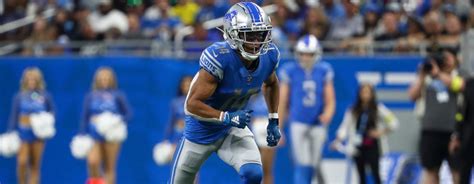 Week 11 NFL DFS Top Model Picks and Value Plays on .